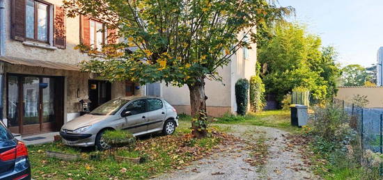 Maison occupée Francheville