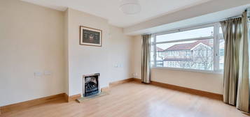 Flat for sale in Paget Avenue, Sutton SM1