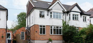 5 bedroom semi-detached house for sale