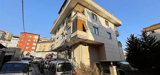 İÇERENKÖY MUHTARLIK CİVARI 1+1 KİRALIK ARA KAT DAİRE