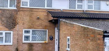 4 bedroom terraced house to rent