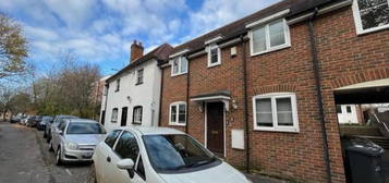 3 bedroom detached house to rent