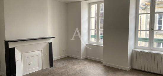 Appartement  à louer, 2 pièces, 1 chambre, 32 m²