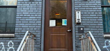 1421 Dekalb Ave #2B, Brooklyn, NY 11237