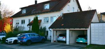 Helle 2-Zi-DG Wohnung mit Balkon und EBK in Bayreuth - Wolfsbach
