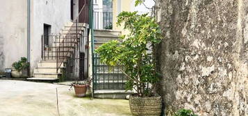 Casa indipendente in vendita in via San Francesco s.n.c