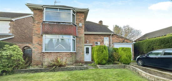 3 bedroom detached house