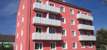 2 Zimmer Wohnung mit Küche und Balkon