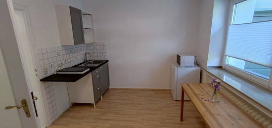 Single Apartment, Büro, Arbeitraum, Pendlerwohnung, Flatratemiete