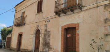 Casa da ristrutturare