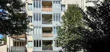 2-Zimmer-Eigentumswohnung kaufen in Berlin-Steglitz, perfekter Grundriss, bezugsfrei, Sonnen-Balkon