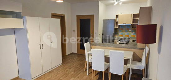 Pronájem bytu 2+kk 45 m², Berlínská, Praha