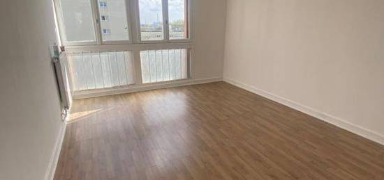 Appartement  à louer, 3 pièces, 2 chambres, 60 m²