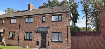 2 bedroom semi-detached house to rent