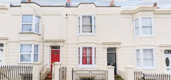 2 bedroom terraced house