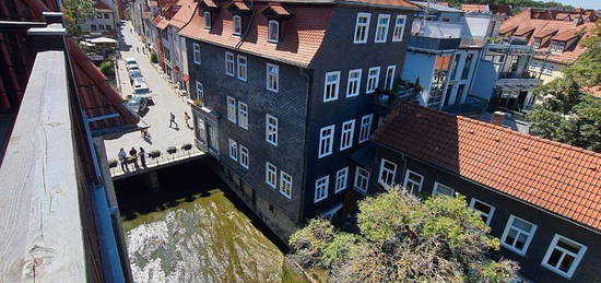 Stilvolle Wohnung am Fluss in City-Lage