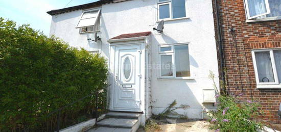 3 bedroom terraced house