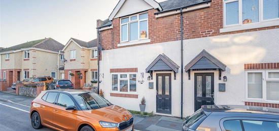 2 bed semi-detached house for sale