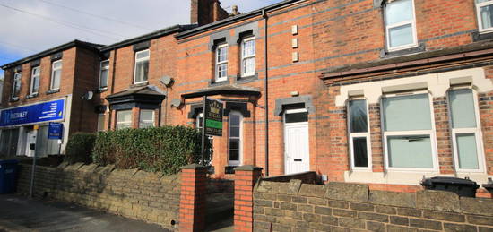 Property to rent in Billinge Road, Wigan WN5