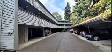 885 3rd Ave NW, Issaquah, WA 98027