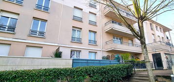 Appartement 2 chambres ** Carrieres Sur Seine