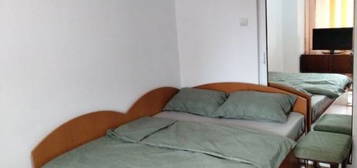 Inchiriez apartament 2 camere zona Pelican