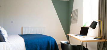 Flat to rent in Bower Road, Sheffield S10