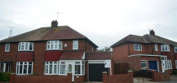 3 bedroom semi-detached house