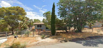 7443 Condalia Ave, Yucca Valley, CA 92284