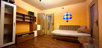 Apartament spa&#355;ios cu 4 camere | Central