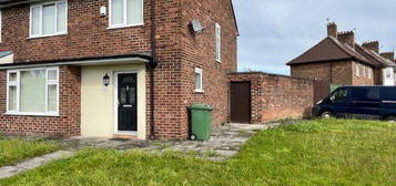 3 bedroom semi-detached house for sale