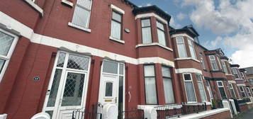 6 bedroom terraced house for sale