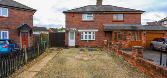 2 bedroom semi-detached house for sale