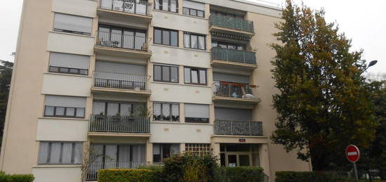 Appartement  à vendre, 4 pièces, 3 chambres, 74 m²