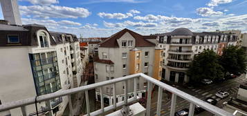 CENTRE VILLE - 2PIECES AVEC BALCON