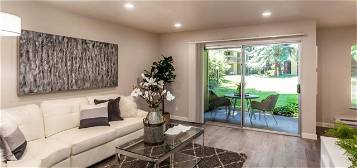 505 Cypress Point Dr #38, Mountain View, CA 94043