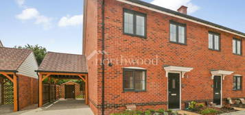 4 bedroom semi-detached house