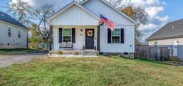 810 Liggett Ave, Lewisburg, TN 37091