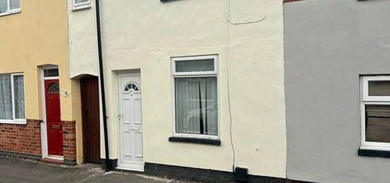 3 bedroom terraced house