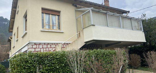 Vente maison 5 pièces 113 m²