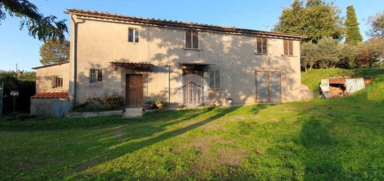 CASA INDIPENDENTE A VITERBO