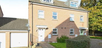 4 bedroom semi-detached house for sale