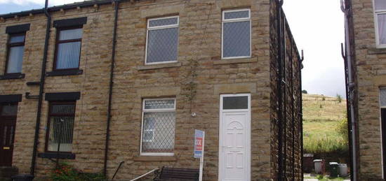 2 bed end terrace house to rent