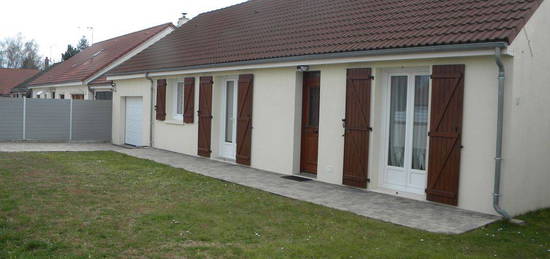 Maison de plain pied sur terrain de 603m2