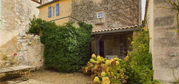 Charmante maison de village avec vue imprenable