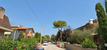 Quadrilocale con giardino