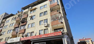 NAZİLLİ KARAÇAY MAH. CADDE ÜZERİNDE SATILIK 2+1 FIRSAT DAİRE