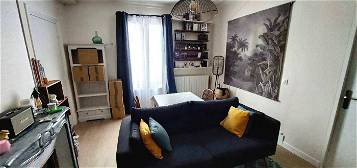 Appartement  à louer, 2 pièces, 1 chambre, 53 m²