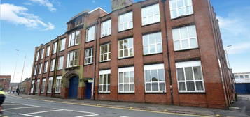 Flat to rent in Northbridge Apartments, 2 Woodgate, Leicester LE3