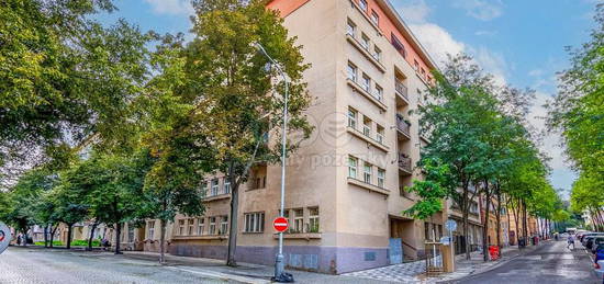 Prodej bytu 2+1, 56 m2, Praha, ul. Roháčova